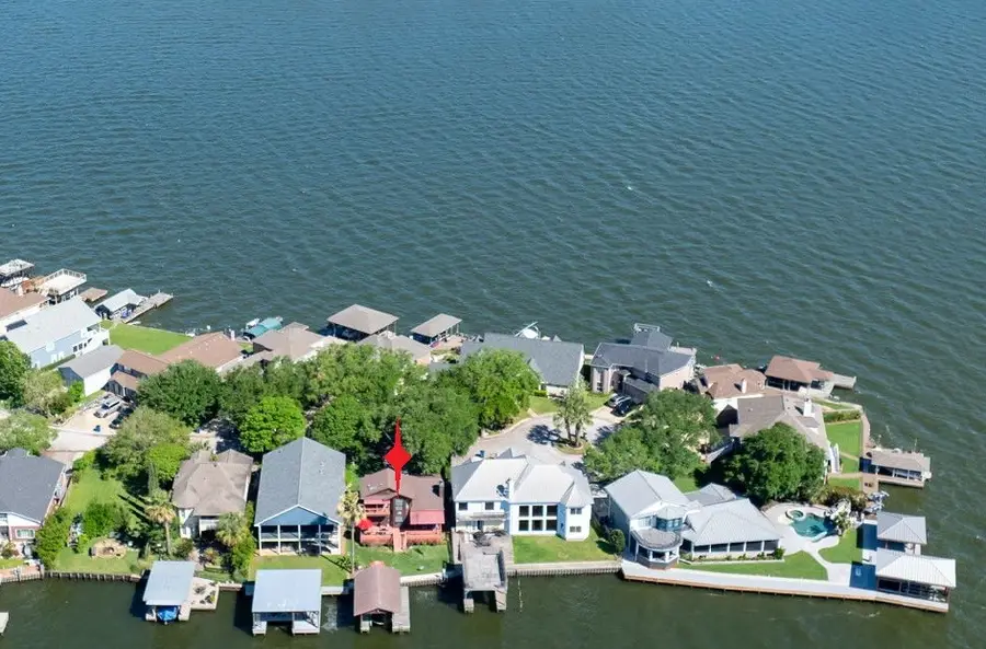 16402 Clear Water Circle, Montgomery, TX 77356 - #2