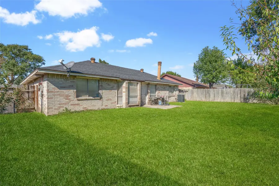 518 Northlawn Drive, Houston, TX 77073 - Image #3