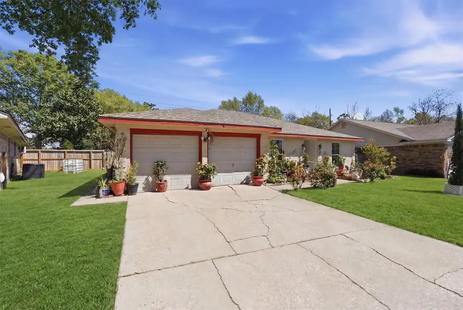 6203 Sunnygate Drive, Spring, TX 77373 - #2