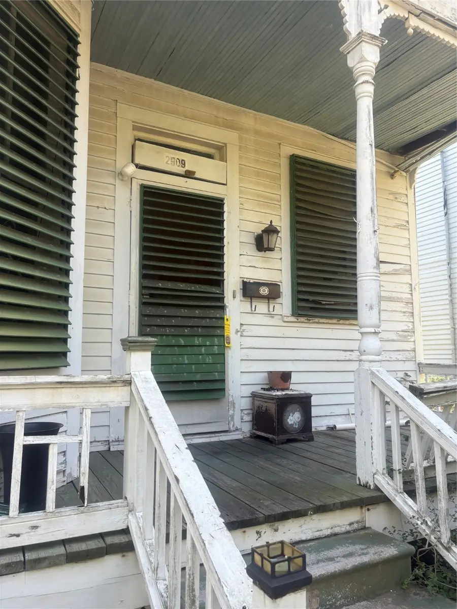 2909 Avenue O 1/2, Galveston, TX 77550 - Image #2