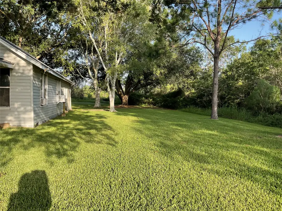 130 Kazmir Street, La Ward Lolita, TX 77971 - #3