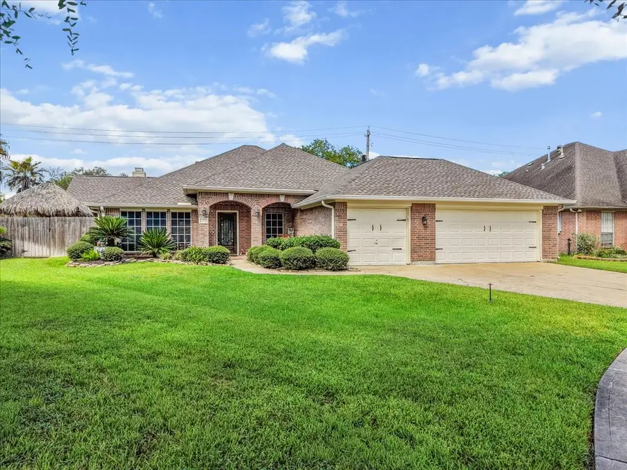 1207 Shadowbend Street, Pearland, TX 77581 - #3