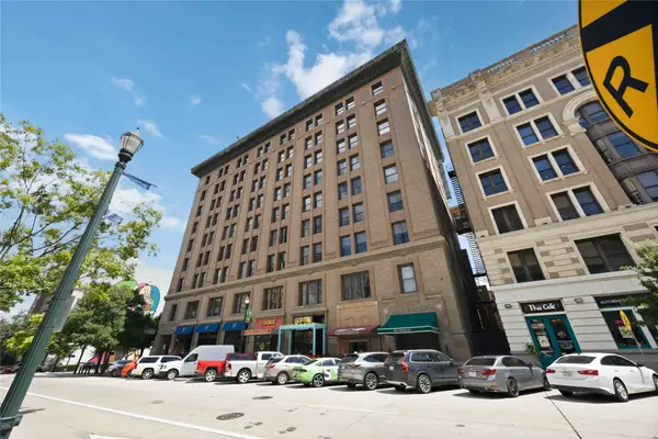 915 Franklin Street #4G, Houston, TX 77002