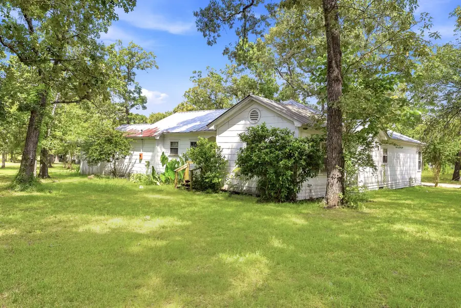 7 Kalyn Road, Huntsville, TX 77340 - #3
