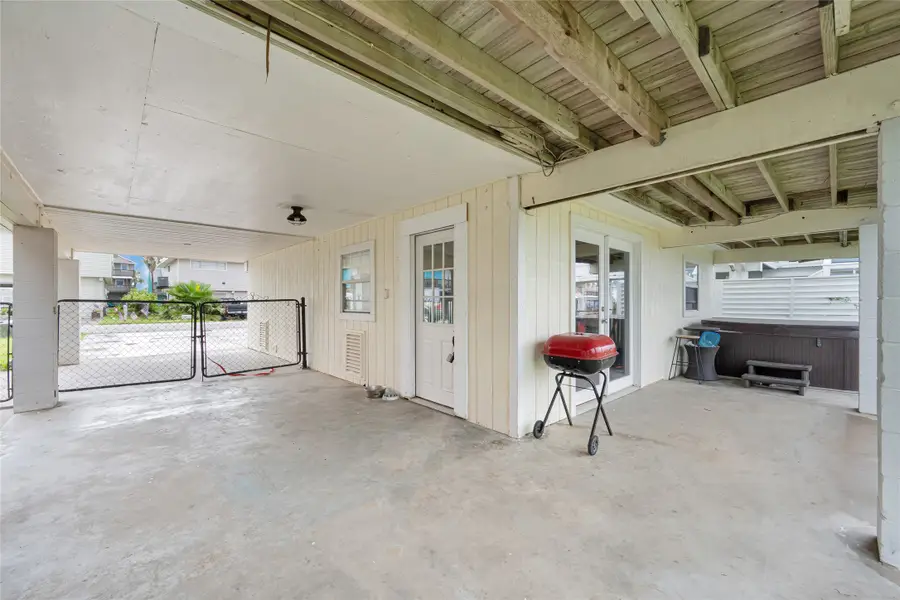 1227 Sailfish St, Hitchcock, TX 77563 - #3