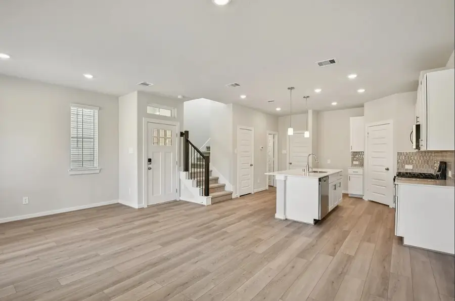 629 Sand Dollar Drive, Kemah, TX 77565 - #3