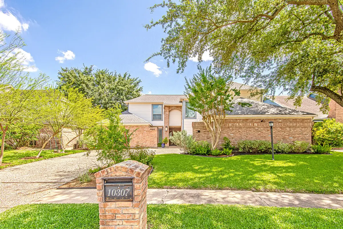 10307 Piping Rock Lane, Houston, TX 77042 - #1