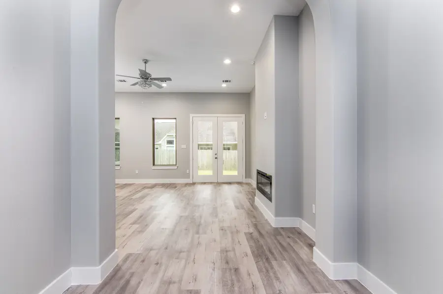 234 Hampton Glen Rd, Montgomery, TX 77356 - #2