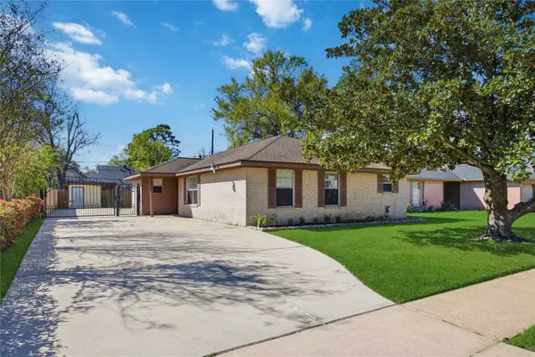 10423 Alcott Drive, Houston, TX 77043