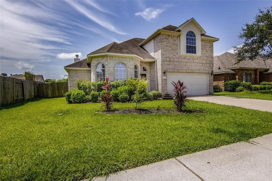 1004 Autumn Brook Street, Seabrook, TX 77586 - Image #2