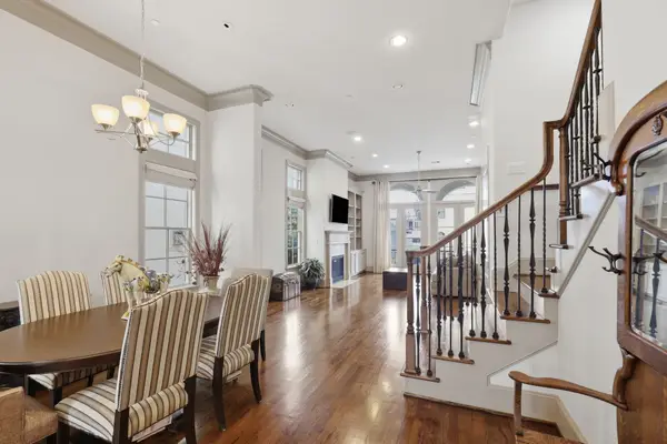 314 W Clay Street, Houston, TX 77019