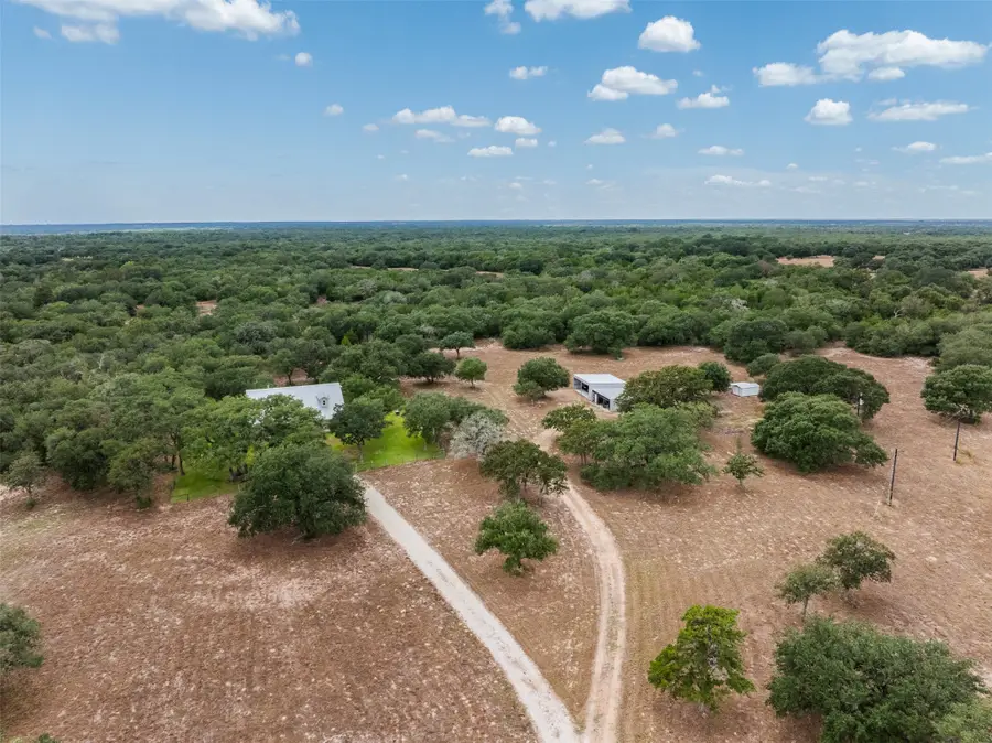 1800 County Road 122, Hallettsville, TX 77964 - #3