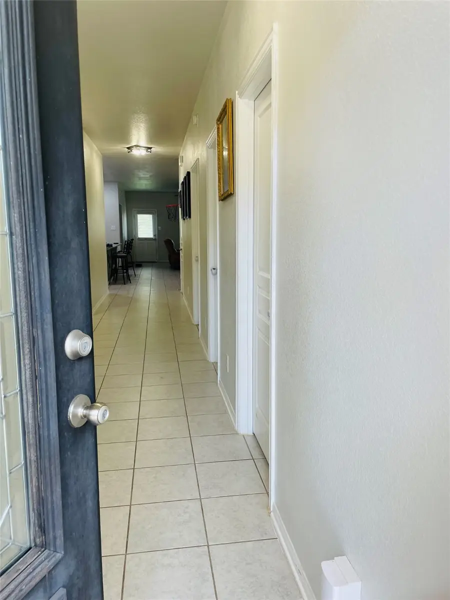 30565 Pleasant Oaks Drive, Magnolia, TX 77355 - Image #3