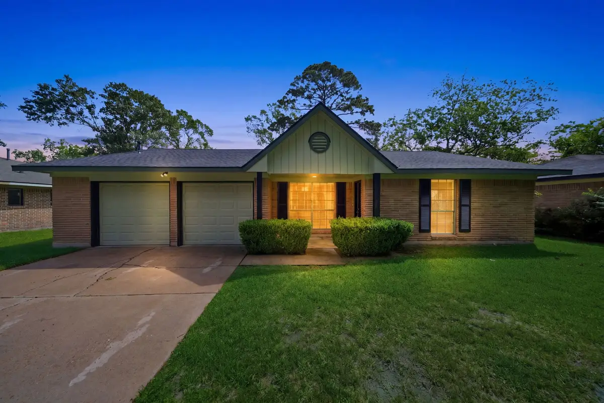 410 Vance Street, League City, TX 77573 - #1