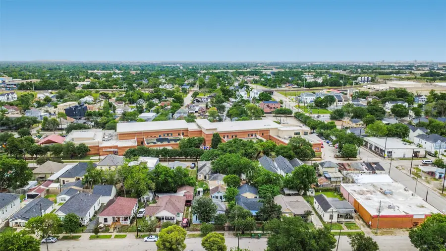 1916 Chapman Street, Houston, TX 77009 - #2