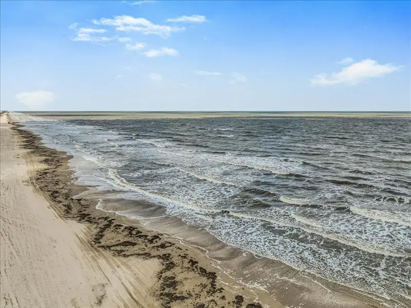 1026 N Gayle Street, Gilchrist, TX 77617 - #3