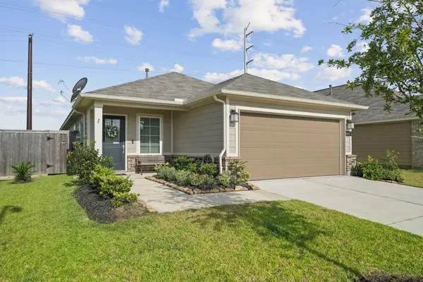 4957 Perennial Lane, La Marque, TX 77568