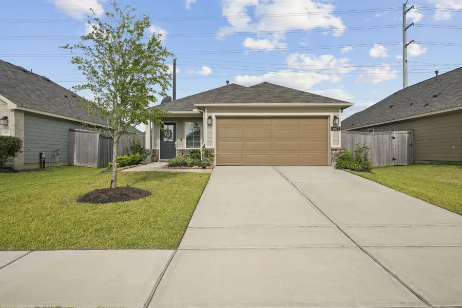 4957 Perennial Lane, La Marque, TX 77568 - #2