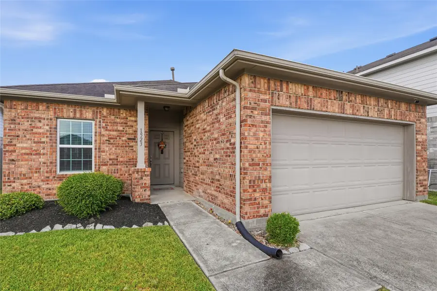 1523 Barras Street, Alvin, TX 77511 - #2