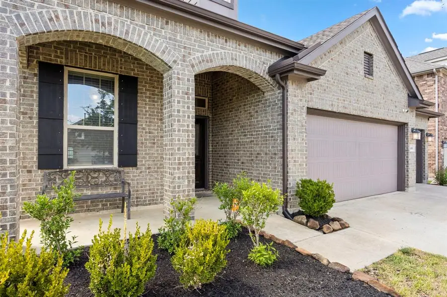 8406 Hunters Cliff Drive, Baytown, TX 77521 - #2