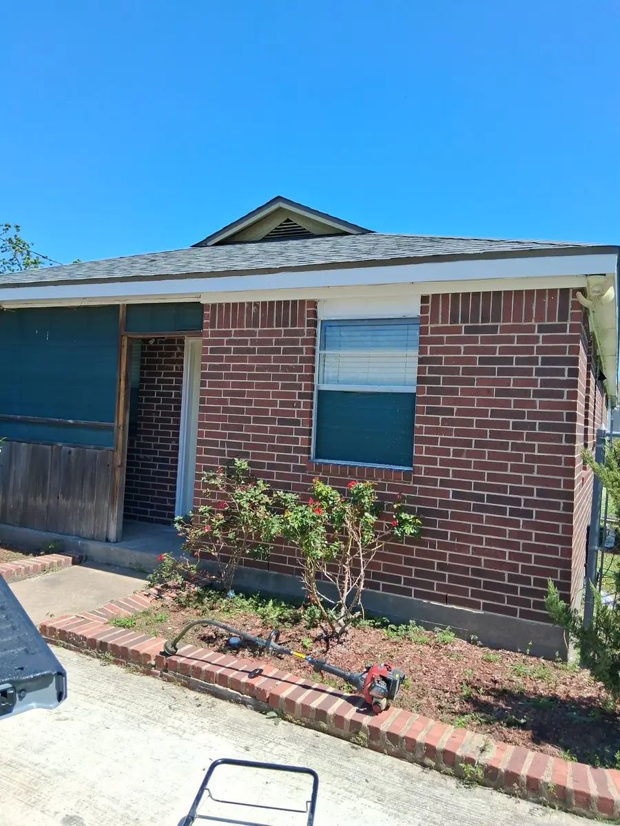 2713 Avenue C, Dickinson, TX 77539 - #2