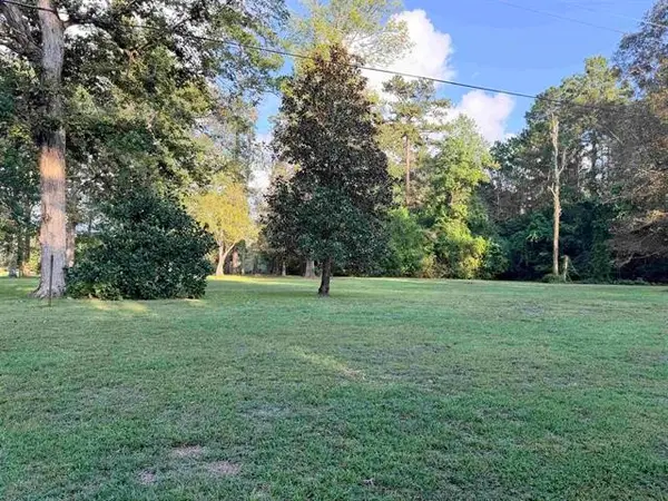 000 Roberts Road, Kountze, TX 77625
