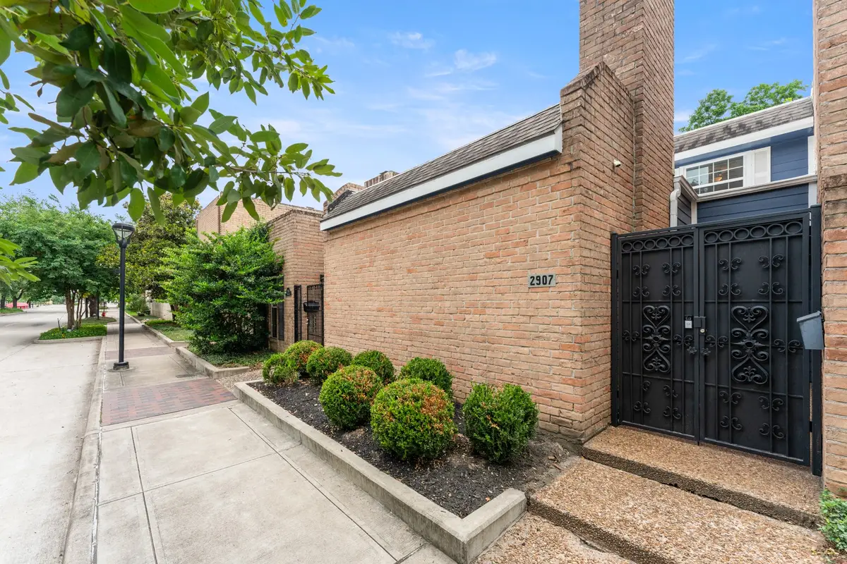 2907 Bissonnet Street, West University Place, TX 77005 - #1