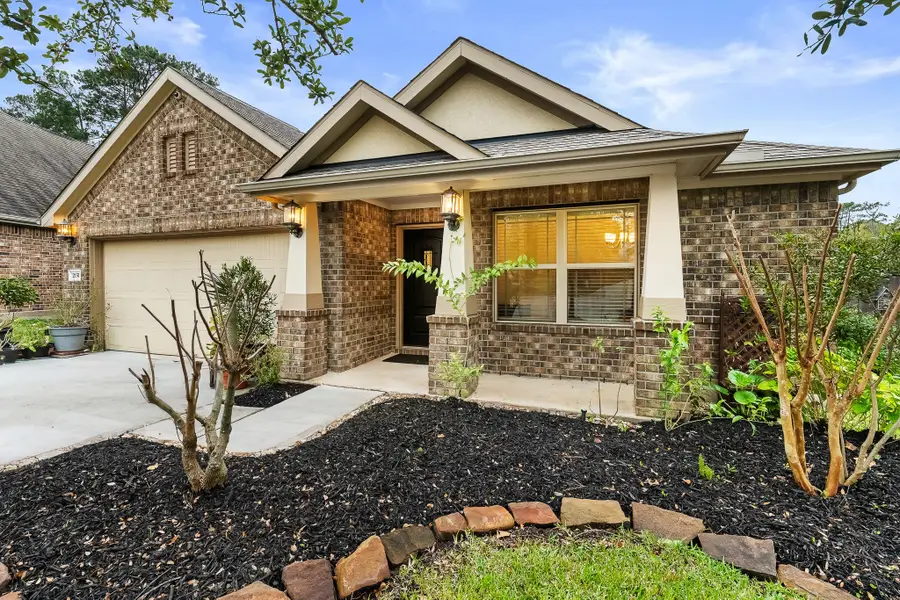 2151 Moss Creek Lane, Conroe, TX 77304 - Image #2