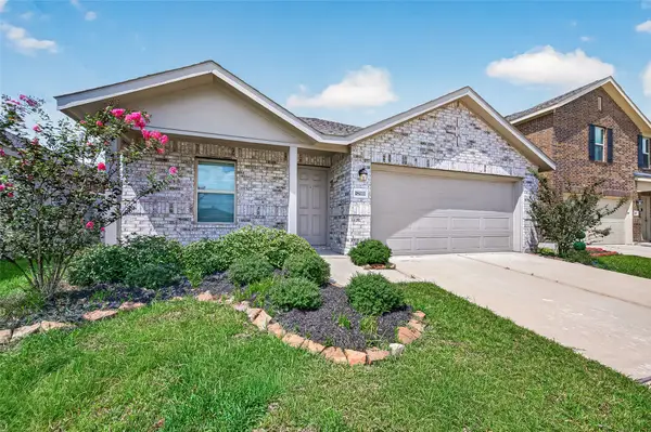 18111 Robin Creek Dr, Hockley, TX 77447