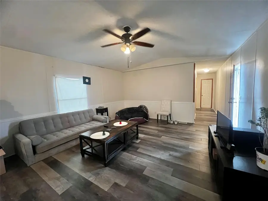 379 Fm 60 E, Somerville, TX 77879 - Image #3