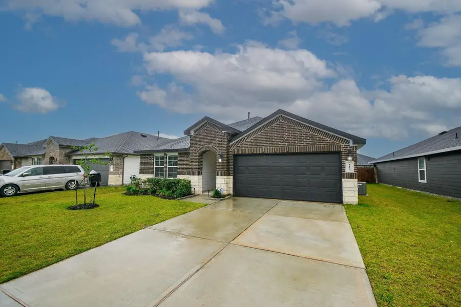 1110 Desert Willow Drive, Rosharon, TX 77583 - #3