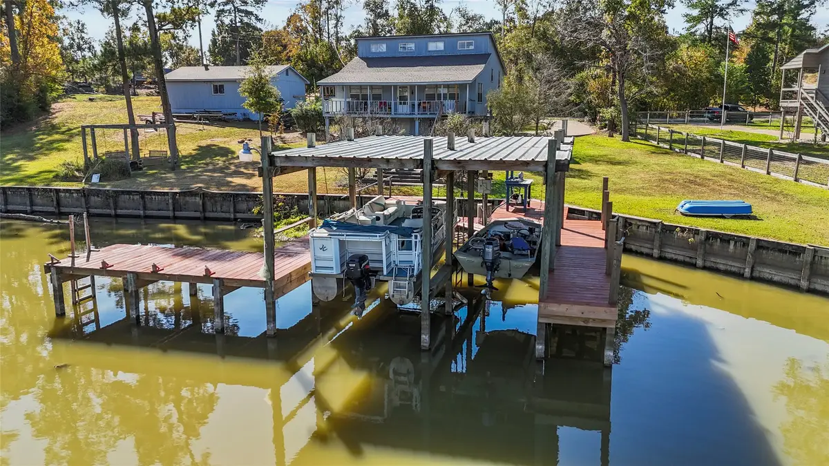 1161 Creeklake Drive, Onalaska, TX 77360 - Image #1