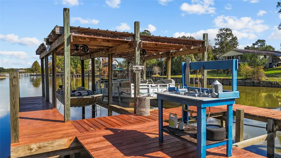 1161 Creeklake Drive, Onalaska, TX 77360 - Image #2