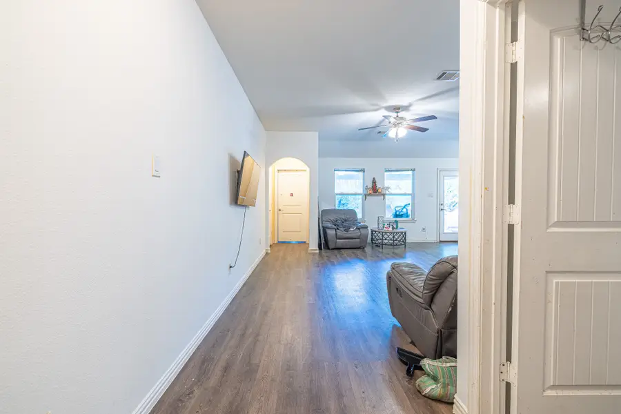 114 County Road 3554 Road, Cleveland, TX 77327 - Image #2