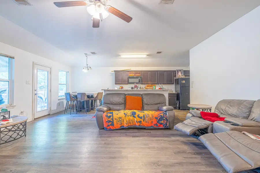 114 County Road 3554 Road, Cleveland, TX 77327 - Image #3