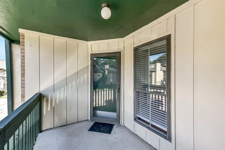 1516 Bay Area Boulevard #F16, Houston, TX 77058 - #2