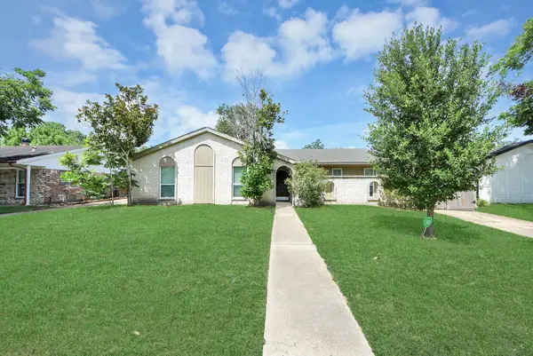 11019 Sageberry Drive, Houston, TX 77089