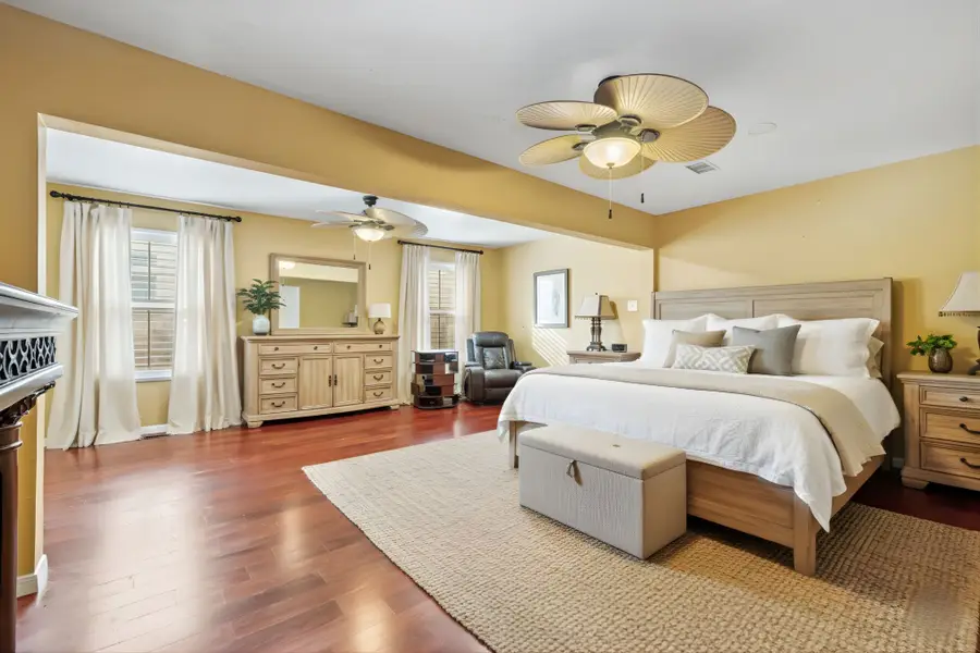 12711 Laurel Bank Way, Houston, TX 77014 - Image #3