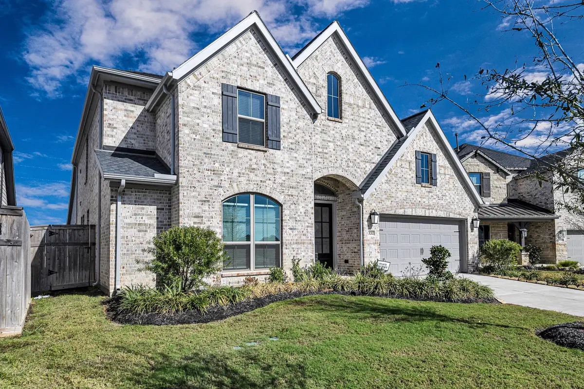 31202 Crescent Hill Drive, Fulshear, TX 77441 - Image #1