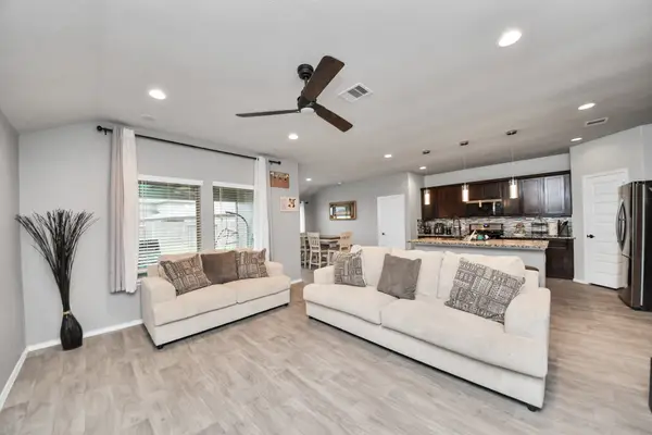 1819 Turtle Bluff Lane, Rosenberg, TX 77469