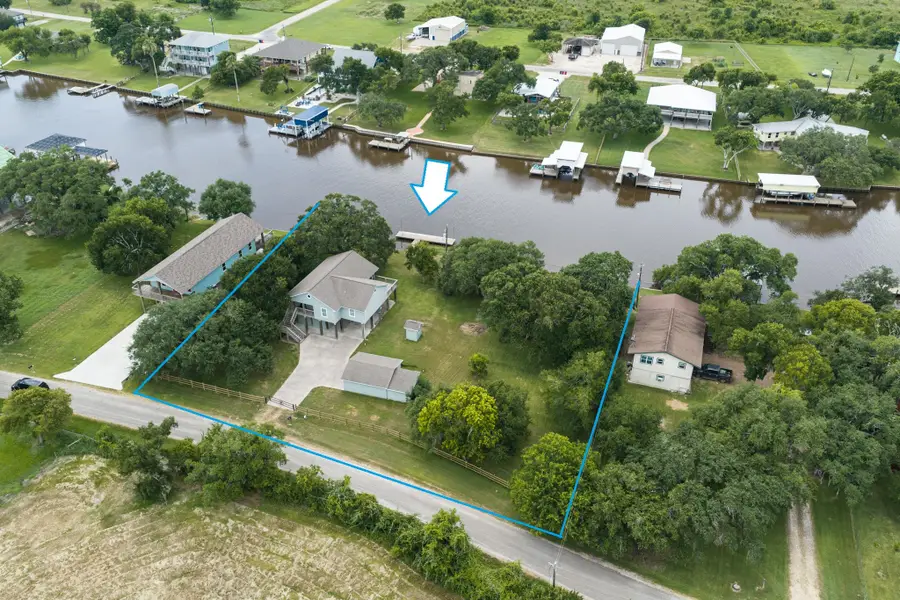1814 County Road 297, Sargent, TX 77414 - #3