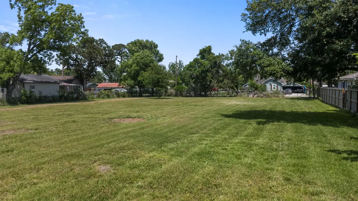 7821 Melrose Street, Houston, TX 77022 - #1