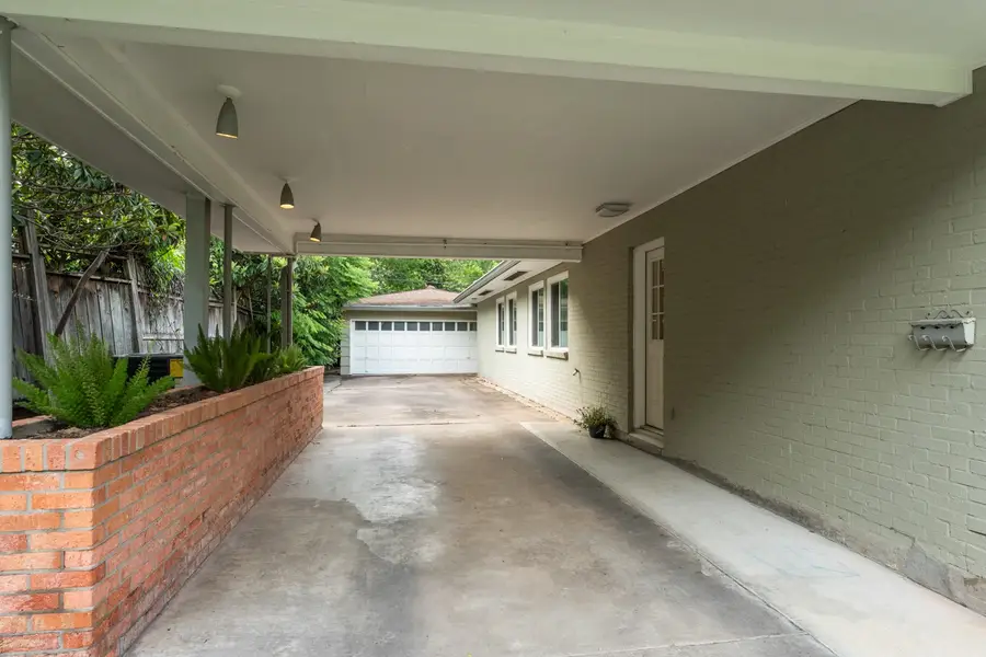 10613 Willowgrove Drive, Houston, TX 77035 - #2