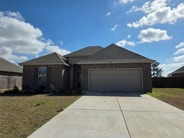 1115 Little Cypress Loop, Orange, TX 77632