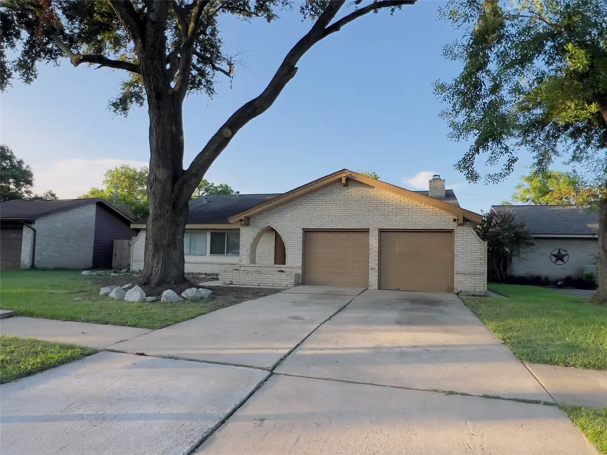 9614 Ravensworth Drive, Houston, TX 77031 - Image #1