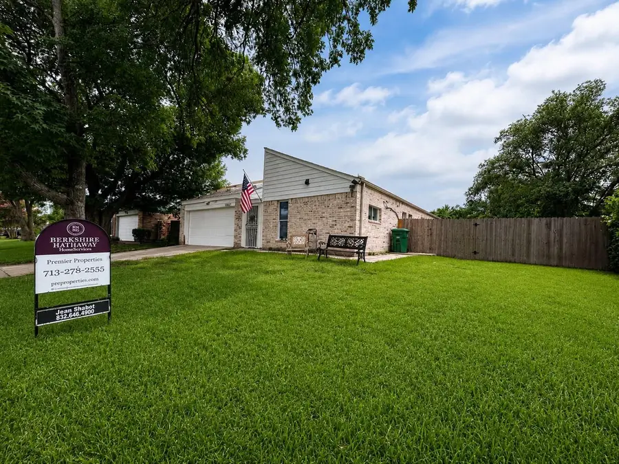6402 Ludington Drive, Houston, TX 77035 - #2