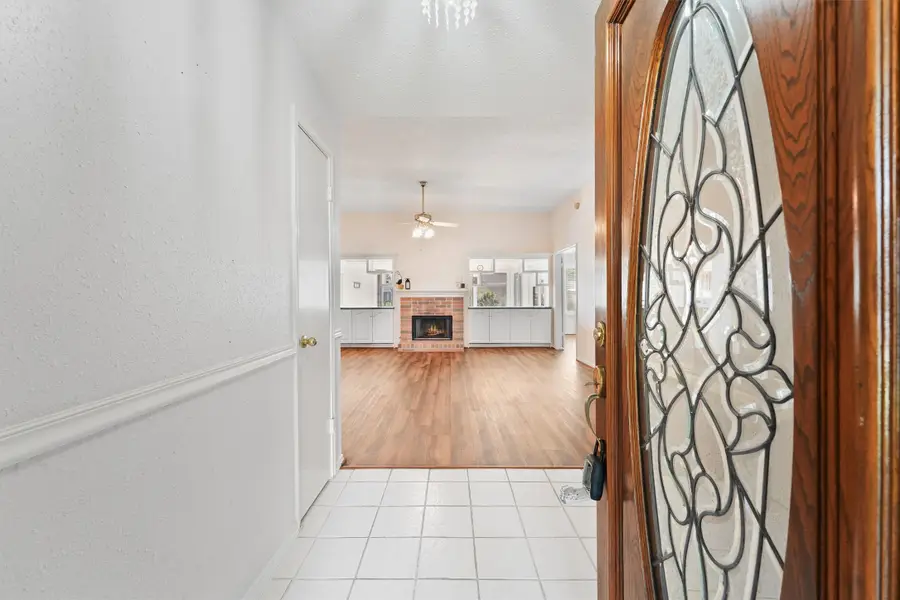 706 Rosefield Court, Pearland, TX 77584 - Image #3