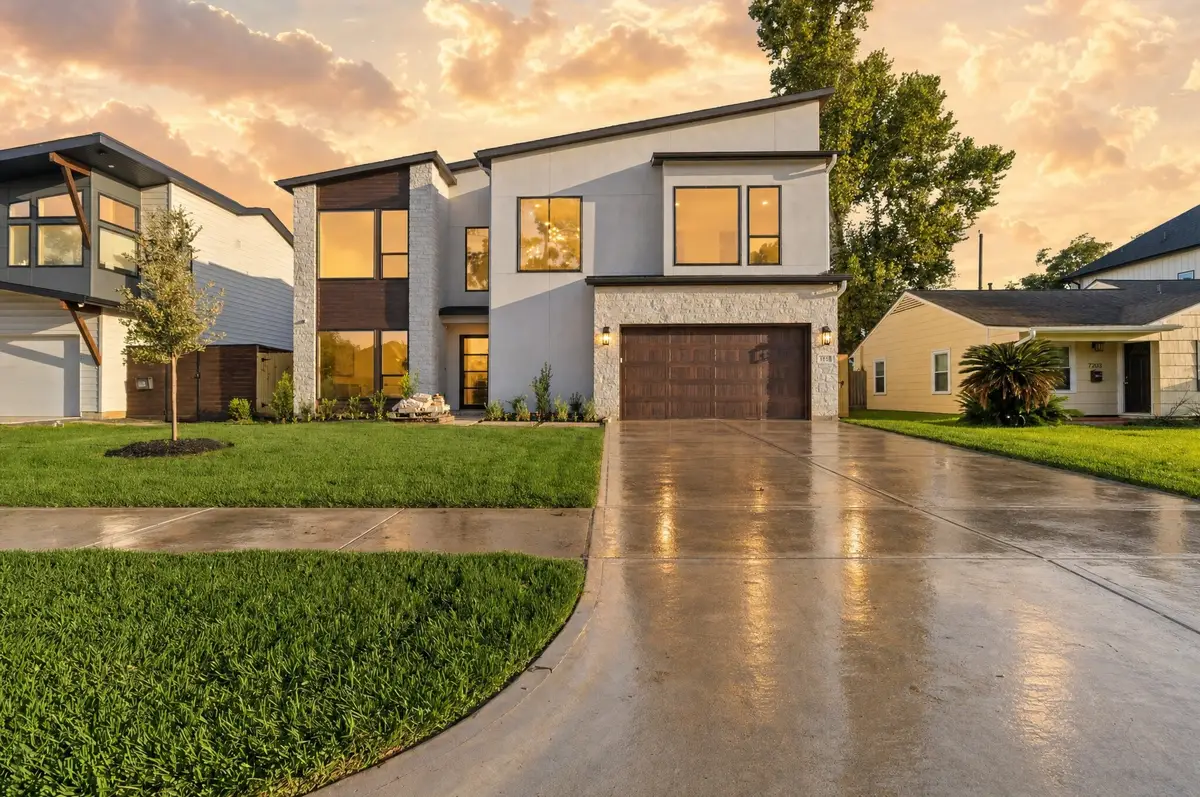 7119 Housman Street, Houston, TX 77055 - #1