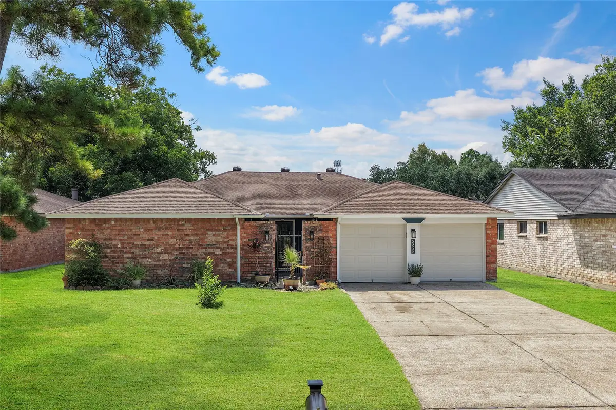 2335 Farriers Bend Drive, Friendswood, TX 77546 - #1