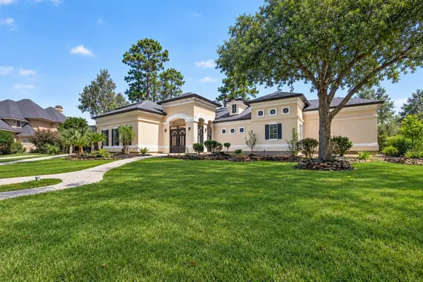 46 Kingwood Greens Drive, Houston, TX 77339